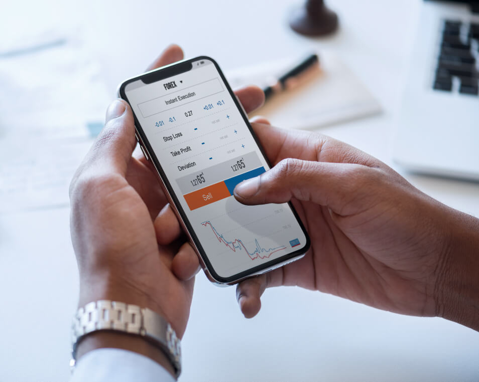 Bán lẻ & Thương mại